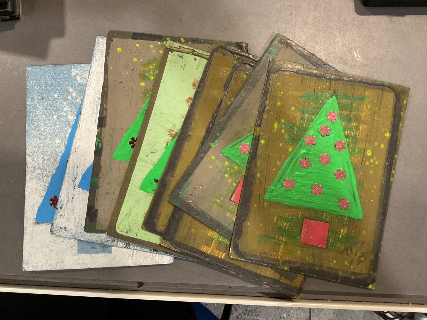 Postcards M25/13